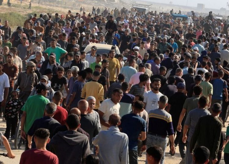 GAZA CROWD
