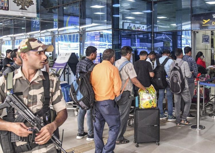 Ind departure airport Ind departure airport