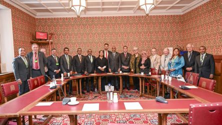 MUIZZU UK