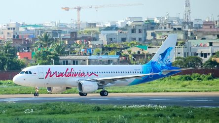 Maldivian_-_8Q-IAN_-_Airbus_A320-214_-_MSN_2347_-_VGHS