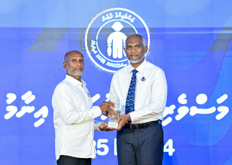 Screenshot 2025-12-14 070445 Screenshot 2025-12-14 070445