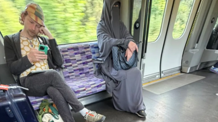 buruga scarf deen noor