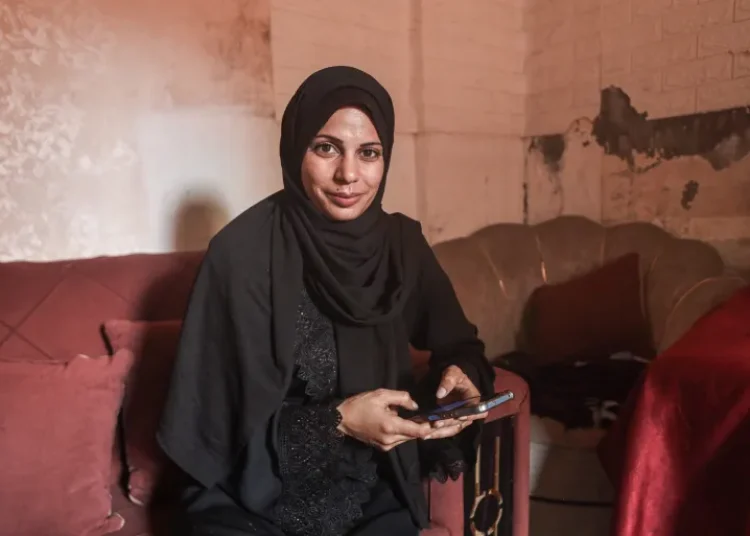 gaza fishe woman2