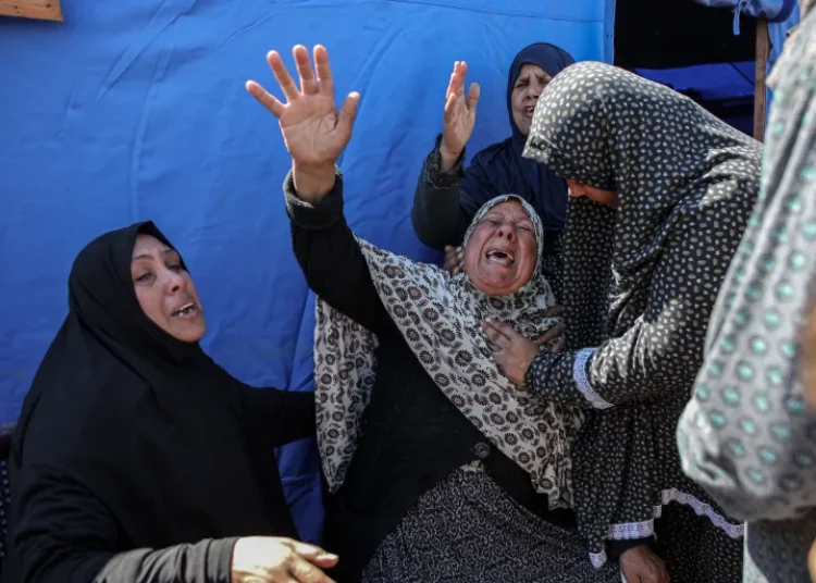 gaza woamn cry