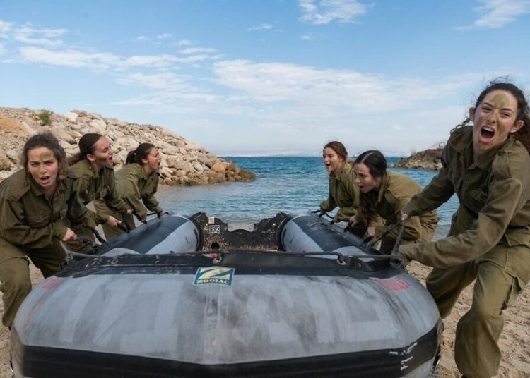 jews women solders