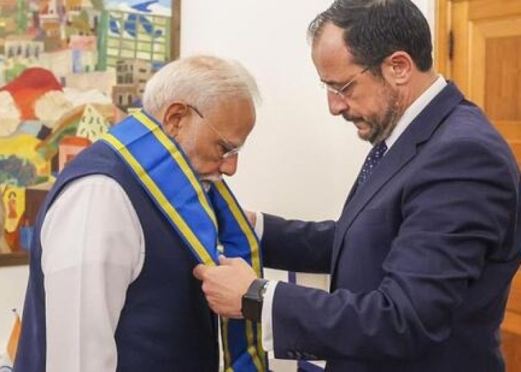 modi cyprus award