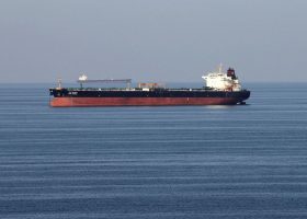 oil tanker oil tanker