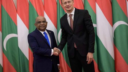 shahid hungERY ފޮޓޯ އެކްސް: ޝާހިދު